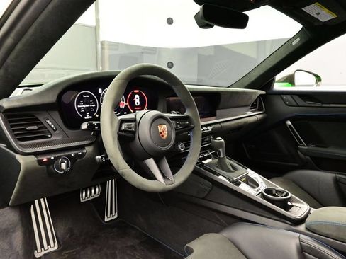 Certified 2026 Porsche 911 GT3 RWD image 4