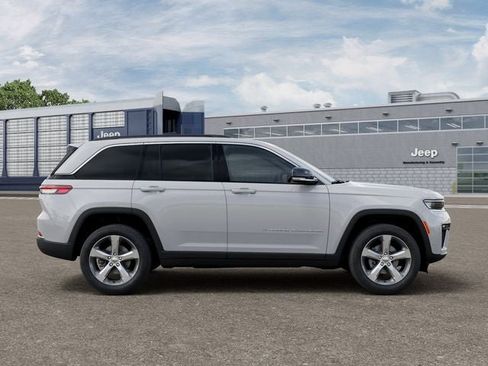 New 2026 Jeep Grand Cherokee Limited w/ Luxury Tech Group II AWD/4WD image 21