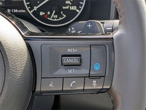 Used 2021 Nissan Rogue SL image 20