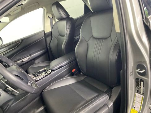 Used 2022 Lexus NX 350h AWD image 13