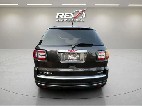 Used 2016 GMC Acadia SLE image 38