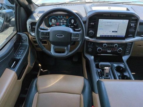 Used 2023 Ford F150 Lariat w/ Trailer Tow Package RWD image 16