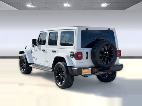 Used 2023 Jeep Wrangler Sahara w/ Cold Weather Group image 3