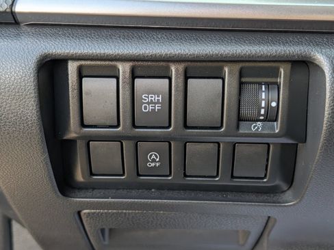 Used 2022 Subaru Forester Premium AWD/4WD image 14