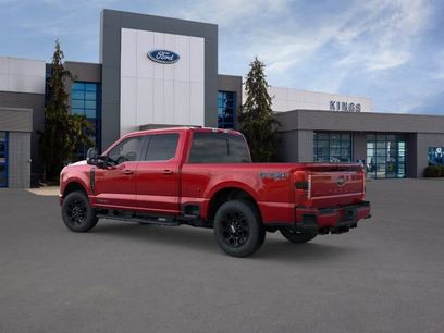 New 2026 Ford F350 Lariat w/ Black Appearance Package