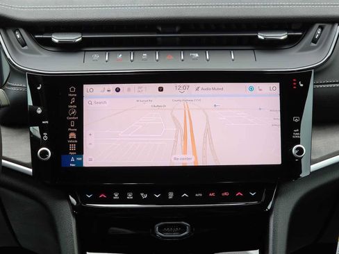 New 2026 Jeep Grand Cherokee Altitude AWD/4WD image 21