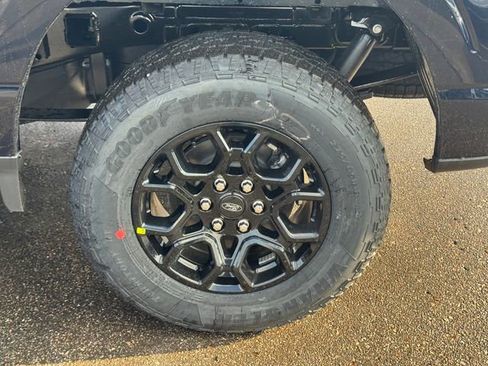 New 2026 Ford F150 XLT w/ Equipment Group 302A MID image 8