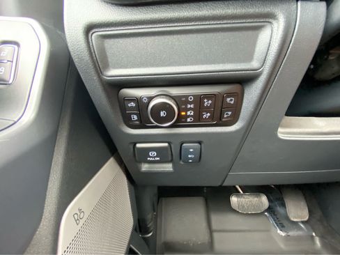 Used 2025 Ford F150 XLT w/ Equipment Group 303A High AWD/4WD image 25