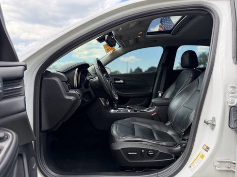 Used 2016 Chevrolet Malibu LTZ FWD image 9