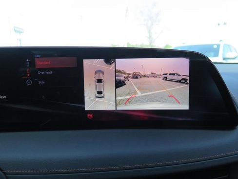 Used 2025 Cadillac CT5 V image 18