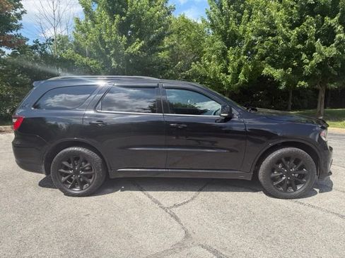 Used 2017 Dodge Durango GT w/ Premium Group AWD/4WD image 2
