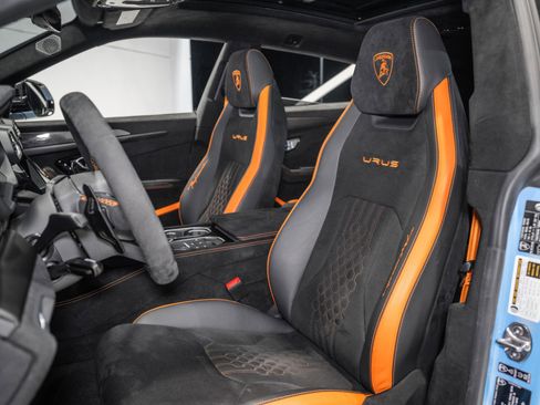 Used 2024 Lamborghini Urus Performante image 20