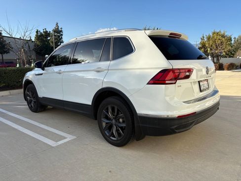 Used 2022 Volkswagen Tiguan SE image 7