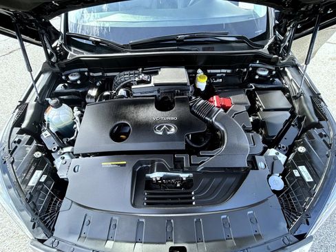 Certified 2025 INFINITI QX50 Luxe AWD/4WD image 24