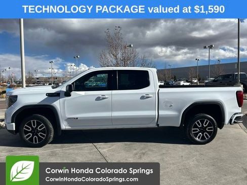Used 2023 GMC Sierra 1500 AT4 w/ Technology Package image 5