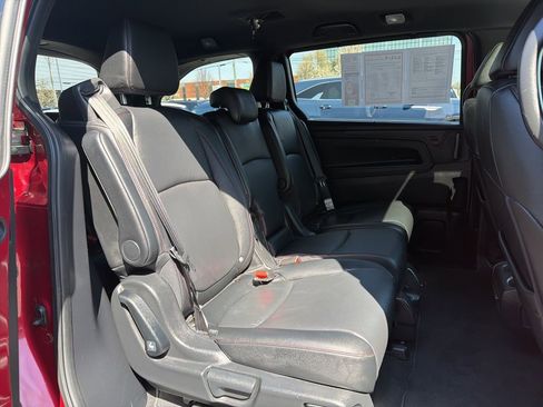 Used 2025 Honda Odyssey Sport-L image 14