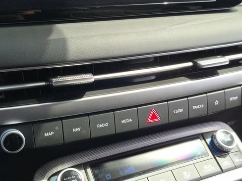 Used 2025 Hyundai Palisade SEL FWD image 22