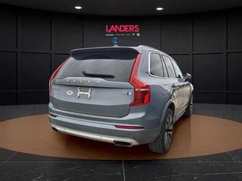 Used 2020 Volvo XC90 T5 Momentum w/ Protection Package AWD/4WD image 4