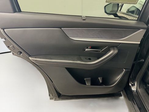 Used 2025 MAZDA CX-90 Plug-In Hybrid w/ Preferred AWD/4WD image 13
