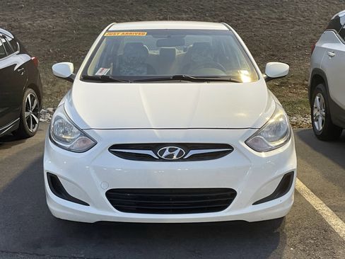 Used 2014 Hyundai Accent GLS image 7