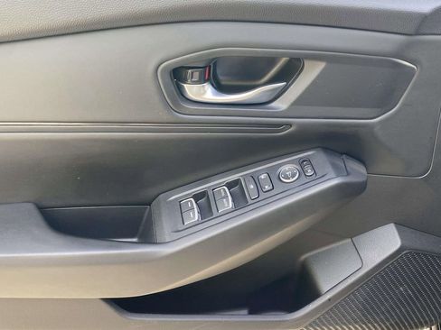 Used 2023 Honda Accord EX image 15