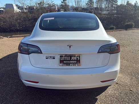 Used 2021 Tesla Model 3 Standard Range Plus image 6