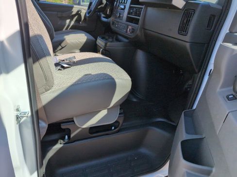 New 2025 Chevrolet Express 2500 w/ Driver Convenience Package image 9