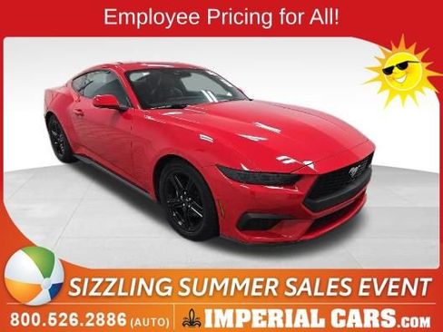 Used 2026 Ford Mustang Premium RWD image 1