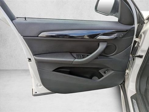 Used 2018 BMW X1 sDrive28i image 21
