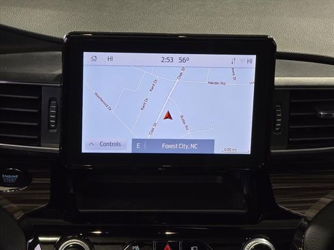 Used 2022 Ford Explorer Limited w/ Equipment Group 301A image 4