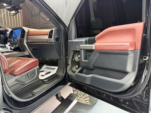 Used 2022 Ford F250 Platinum AWD/4WD image 32