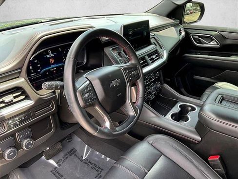 Used 2023 Chevrolet Suburban RST w/ Luxury Package RWD image 14