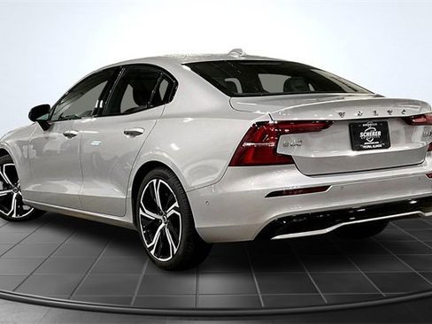 Certified 2024 Volvo S60 B5 Ultimate image 13