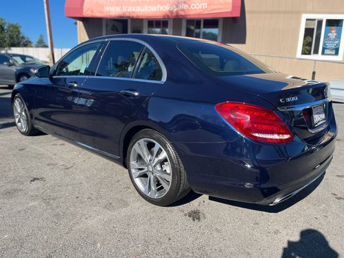 Used 2015 Mercedes-Benz C 300 Sedan image 5