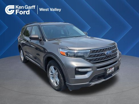 Used 2023 Ford Explorer XLT w/ Equipment Group 202A AWD/4WD image 1