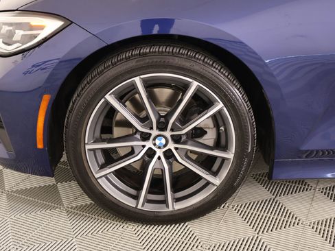 Used 2019 BMW 330i Sedan RWD image 19