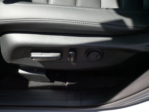 Certified 2026 Honda CR-V EX-L image 20