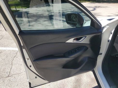 Used 2017 MAZDA CX-3 Sport AWD/4WD image 16