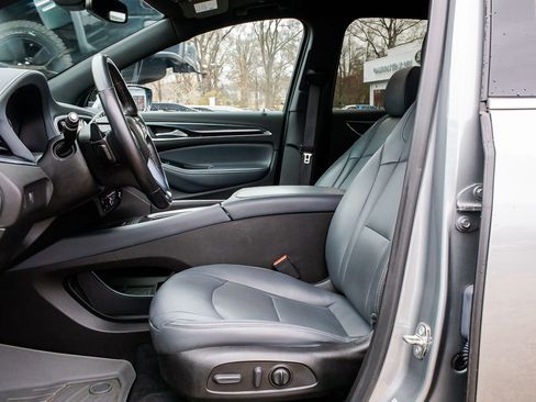 Used 2023 Buick Enclave Essence w/ Experience Buick Package image 18