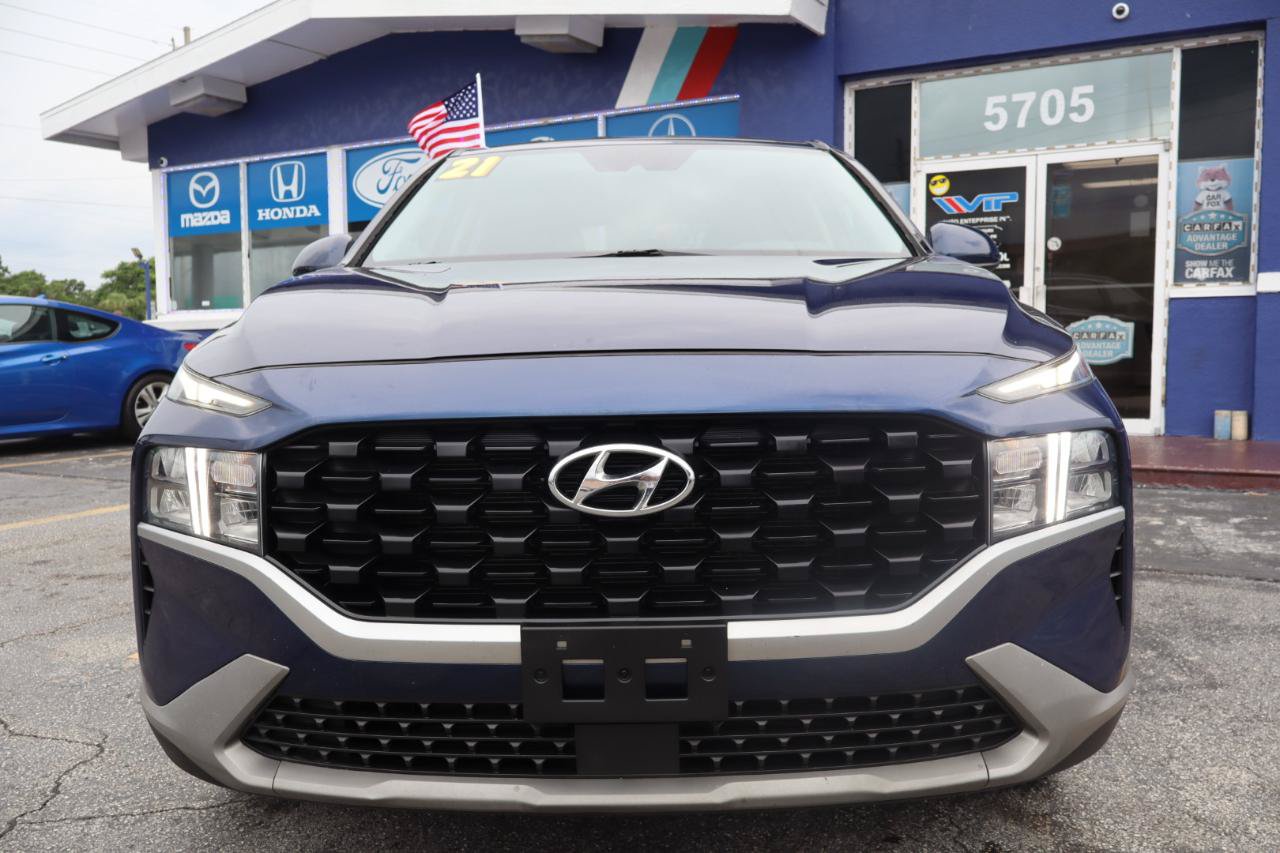 Used 2021 Hyundai Santa Fe SE AWD/4WD image 7