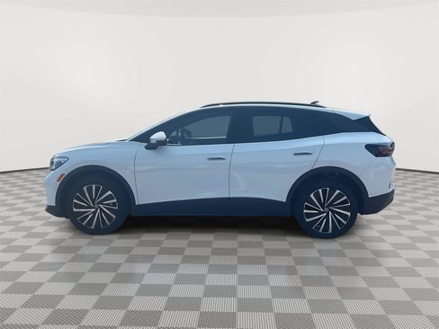 Used 2025 Volkswagen ID.4 Pro AWD/4WD image 9