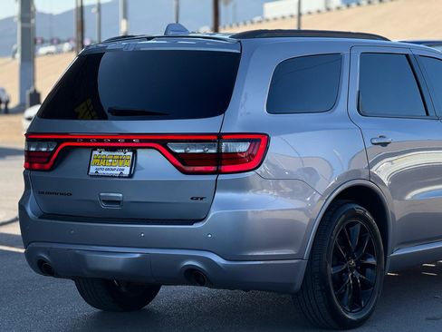 Used 2018 Dodge Durango GT w/ Premium Group image 9