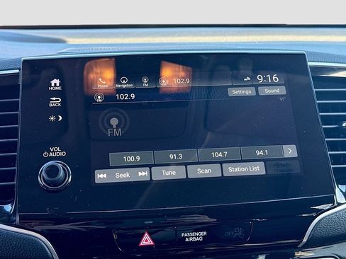 Used 2021 Honda Pilot Touring image 15