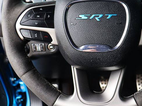 Used 2018 Dodge Challenger SRT Hellcat RWD image 52