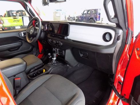 Certified 2024 Jeep Wrangler Sport S image 20