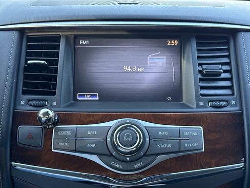 Used 2017 INFINITI QX80 4WD w/ Deluxe Technology Package image 32