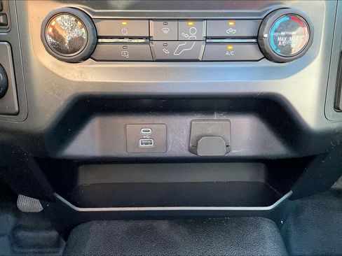 Used 2022 Ford F150 XL w/ Equipment Group 101A High RWD image 15