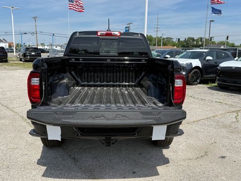 New 2026 GMC Canyon Elevation w/ Convenience Package AWD/4WD image 6