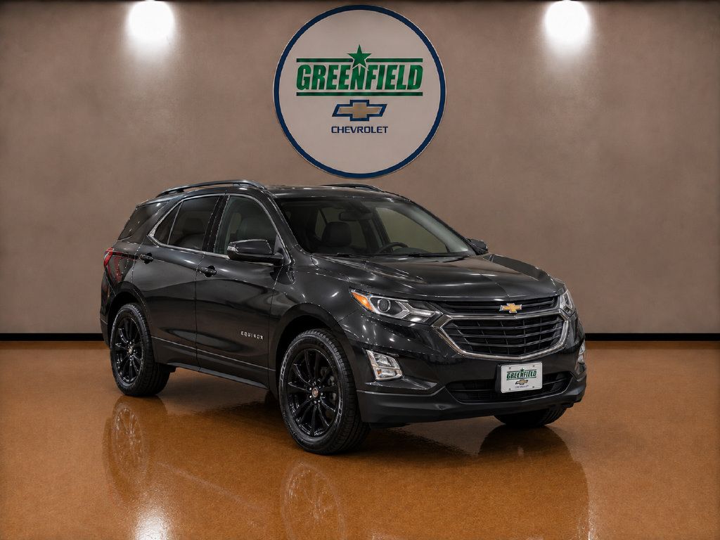 Used 2017 Chevrolet Equinox LT AWD/4WD image 1