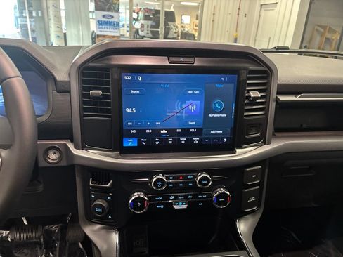 New 2026 Ford F150 XLT w/ XLT Black Appearance Package AWD/4WD image 19